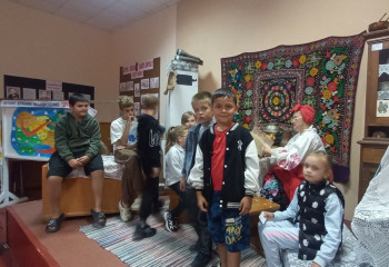 Занимательный час «Мир народного творчества. Сказки,пословицы,загадки.»